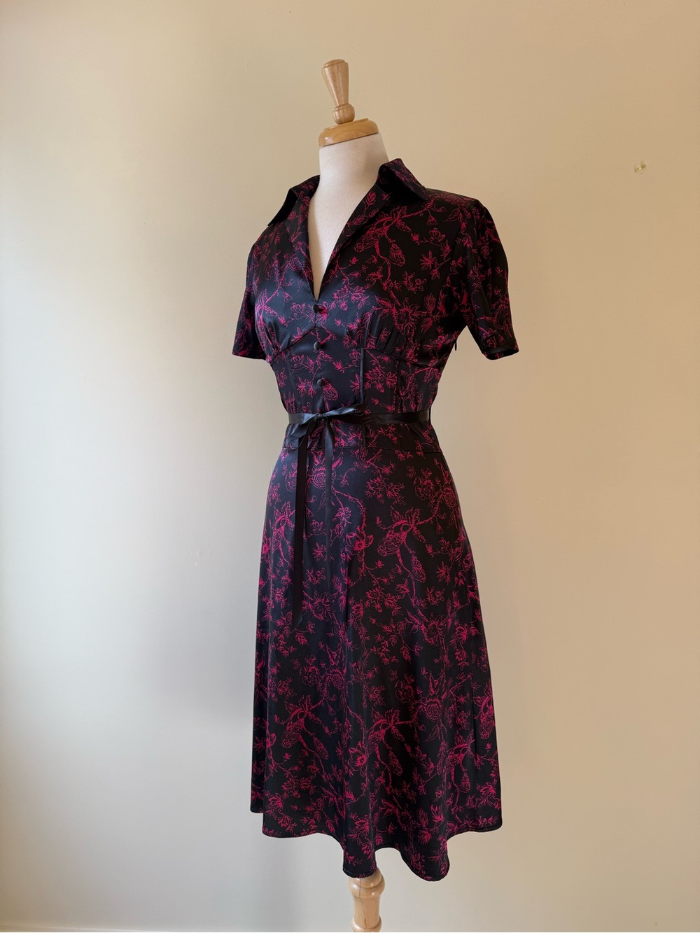 Vintage Le Château Black & Fuchsia Floral Satin Midi Dress